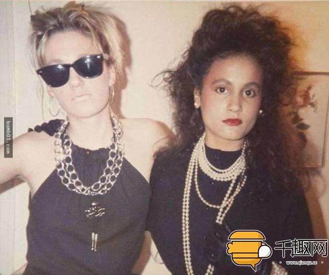 她从10岁开始一辈子都没有笑过 40年后她的脸让闺蜜都看呆了!