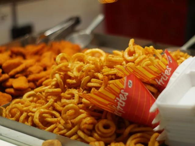 15种最有害健康的美国“垃圾食品”