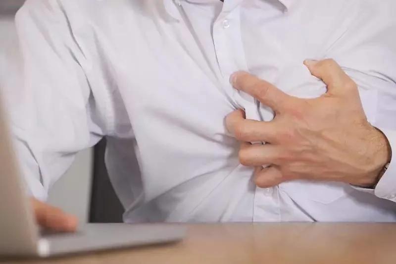 7种“小痛”是大病前兆!耽误了连医生都救不了你