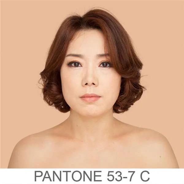她走过30个国家 拍下300多种照片用来证明以“颜色”区分人类是多么的狭隘!