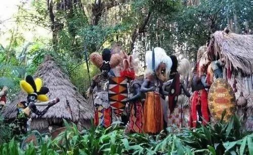 世界唯一「纯女性」部落!她们居然是靠这种方法繁衍下一代…