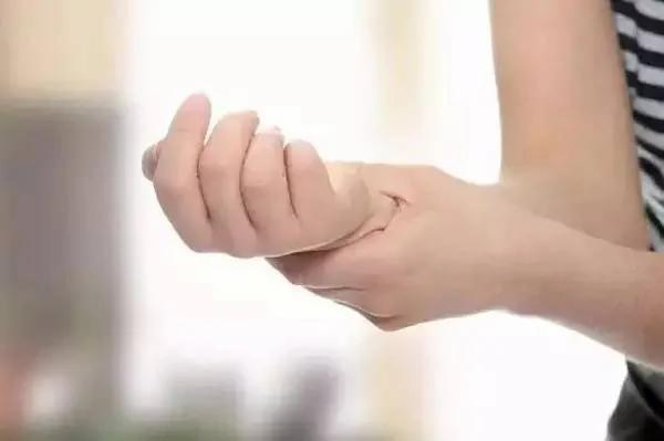 经常手麻的人要注意了!你的身体可能出了问题