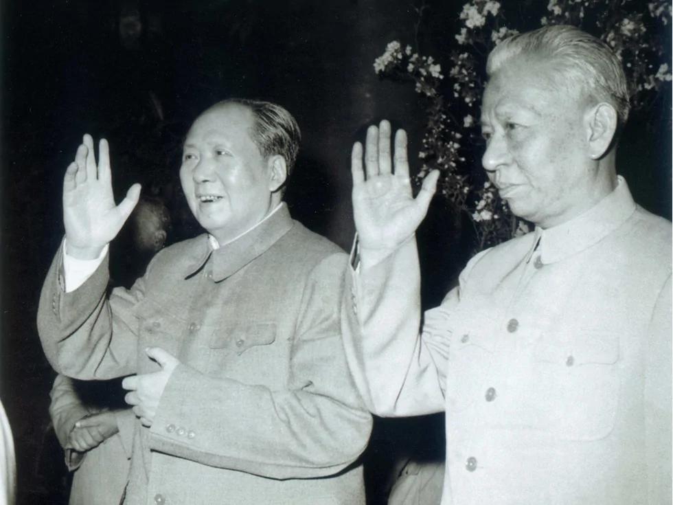毛泽东为什么打倒刘少奇:四大原因导致决裂