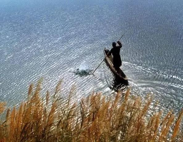 一个只有20多户人家的神秘村寨 却霸占中国四大顶美景级
