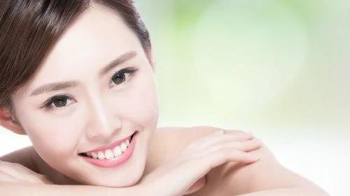 一个女人命好不好 从举止、动作就可以看出来