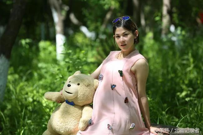 中国小伙娶洋媳妇产女 福利多到难以想象