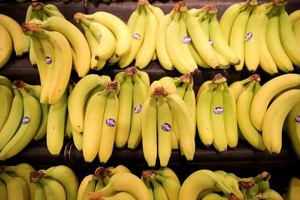 香蕉皮的用處甚至比果肉還多。（Christopher Furlong/Getty Images） 