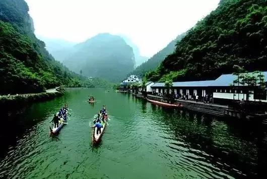 百丈悬崖上的古村落 与世隔绝的神秘莫测