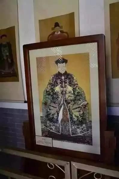 他深受康熙器重 冒杀头风险在老家盖了一"故宫"
