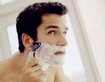 男人4個時段最好不要刮鬍子 怎樣刮鬍子乾淨又舒服？