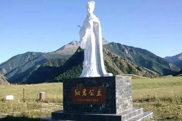 历史上第一位有名有姓的和亲公主——刘细君