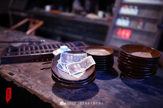 走进成都老茶馆 一杯茶时光蔓延一百年