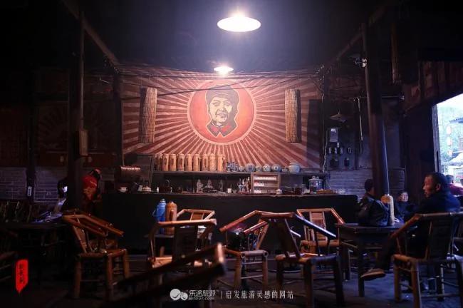 走进成都老茶馆 一杯茶时光蔓延一百年