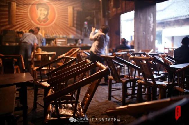 走进成都老茶馆 一杯茶时光蔓延一百年