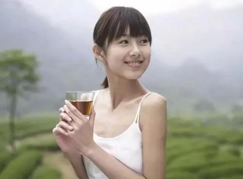 绿茶配两宝让你轻松瘦身