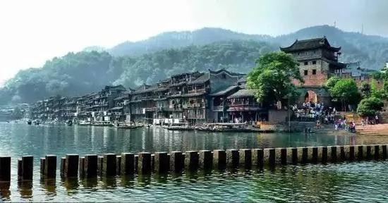 外国人独爱这10个中国小城 你呢 ?