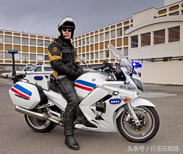 这个国家没军队警察不务正业 国民都很色