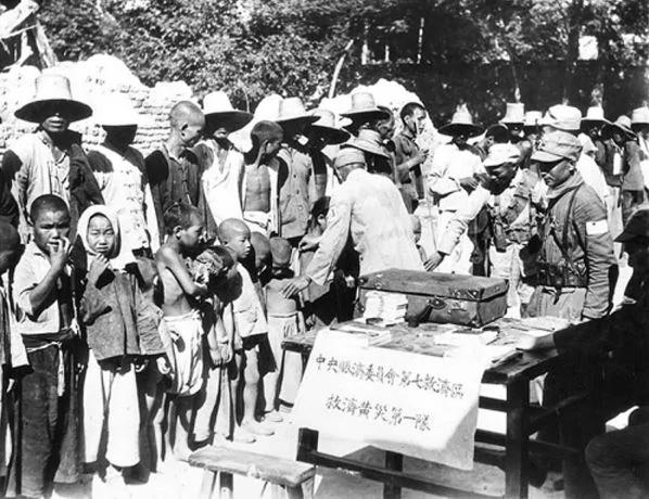 抗战老照片 收集证据把谷寿夫等屠城主犯送上刑场的幕后英雄