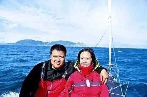 北京夫妻玩命环游十年 被悬赏通缉 被总理祝福…