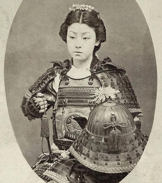 100年前世界各地的美女