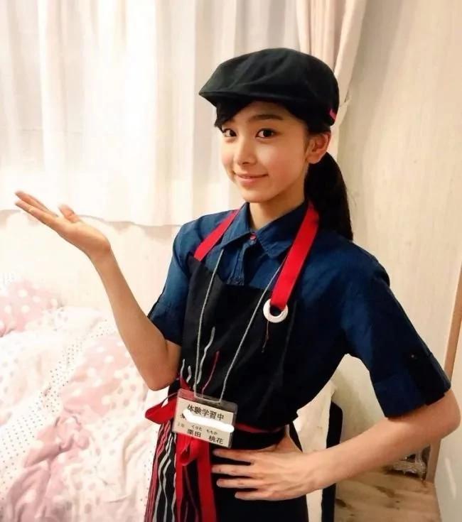 日本12岁小学生当模特 做赛车女郎引争议