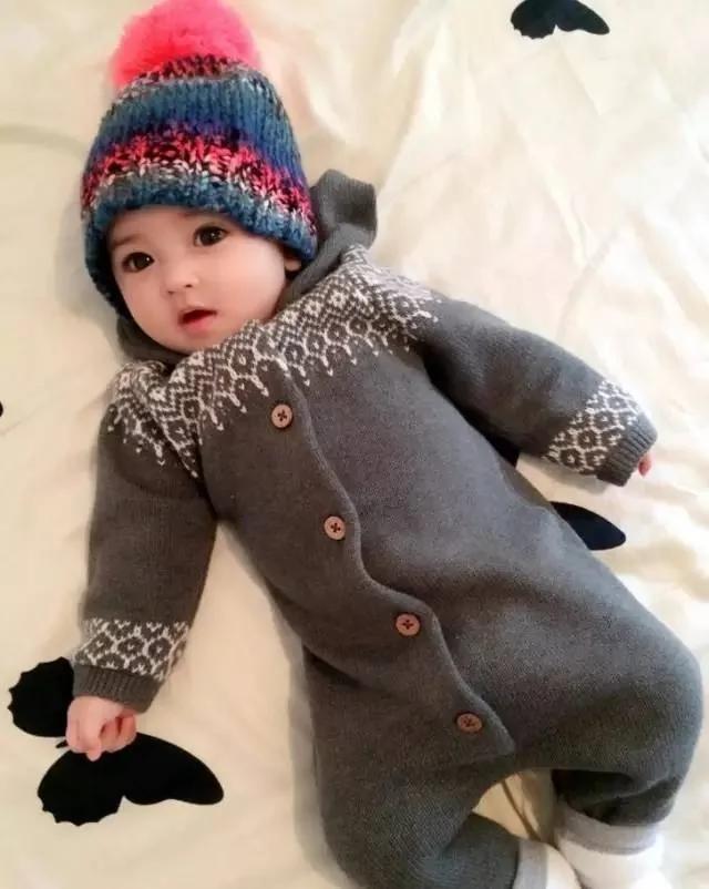 这个婴儿在ins上有3万粉丝 成全世界最小网红!