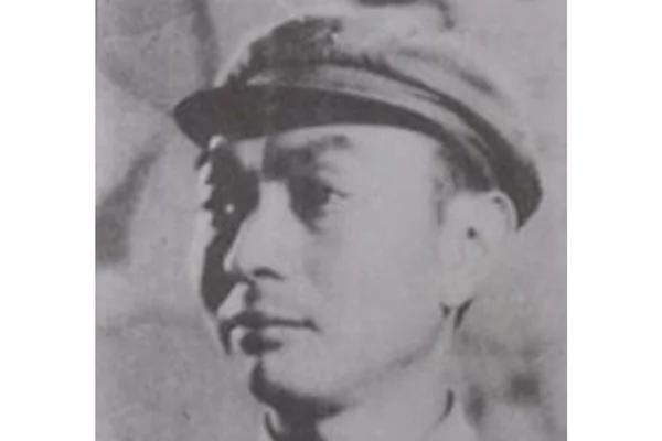 一谍卧底弄乾坤 内战中的共谍