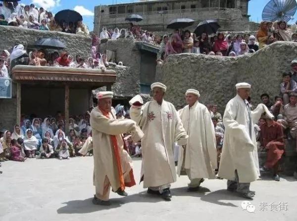 一个九百年没人得癌的地方 这里住着世界上最健康的民族