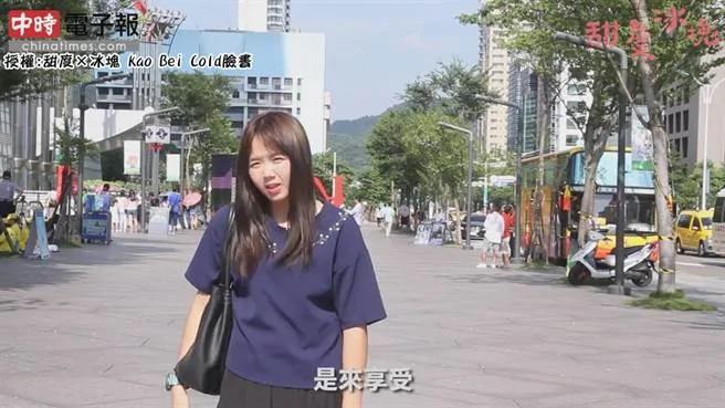 情侣出游最怕这6种行为网怒:把另一半当旅行社了?