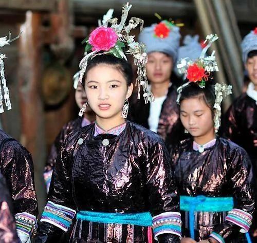 秘境之地 贵州小村700年来不外嫁不外娶