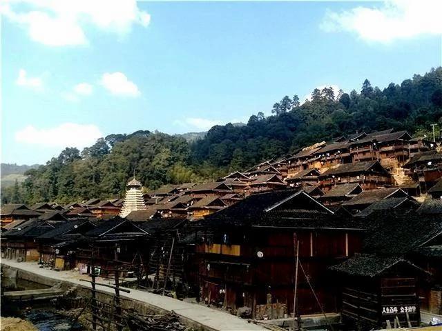 秘境之地 贵州小村700年来不外嫁不外娶