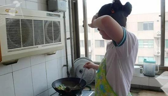 厨房太热该不该装空调?朋友为我分析透彻 彻底懂了