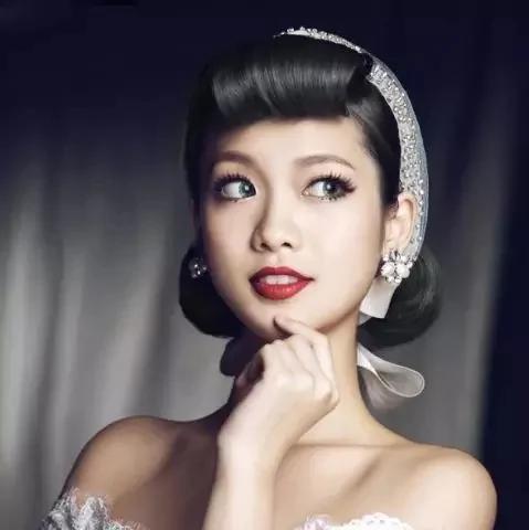 新娘妆前后对比 化妆师这个职业真是太逆天了!