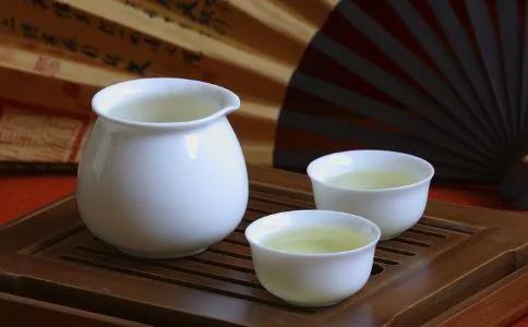 以茶养生要把握最佳时间 喝茶8个禁忌