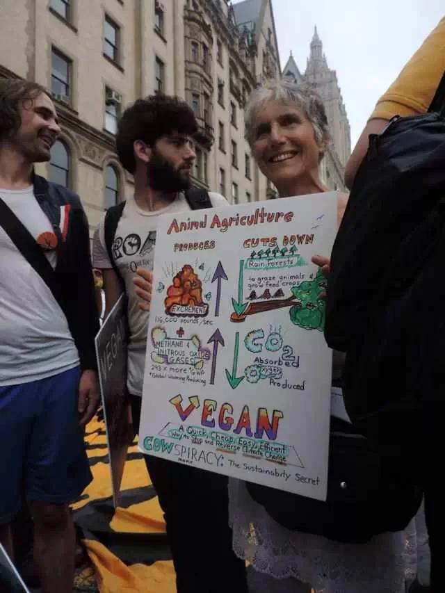 纽约40万人大游行 | 呼吁人类吃素!素食风将暴席卷全球!