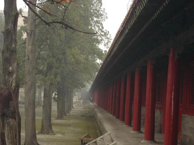 中国10个恐怖邪门的地方 自驾旅行绕着走