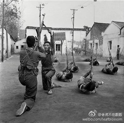 【揭秘】真正的“鬼”的故事 毛泽东情妇说中南海陪舞
