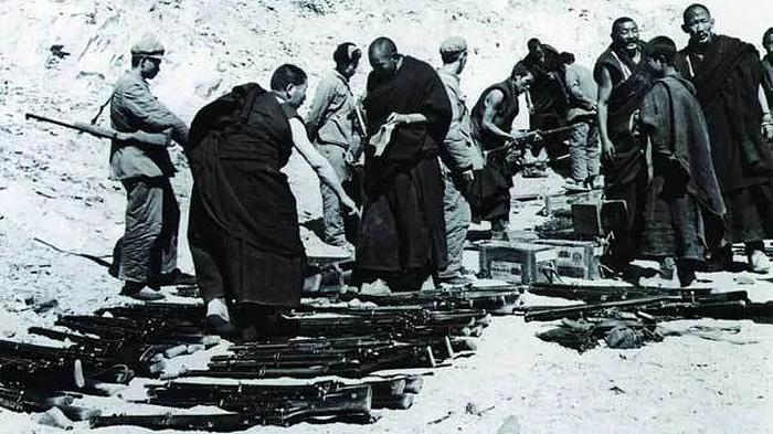 “西藏平叛”与中印边境战争