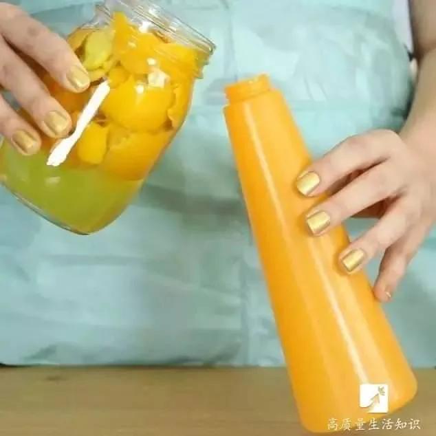 她将橘子皮点燃 没想到发生了神奇的一幕
