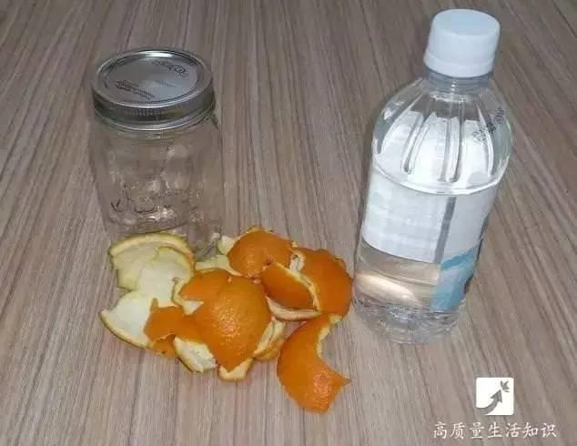 她将橘子皮点燃 没想到发生了神奇的一幕