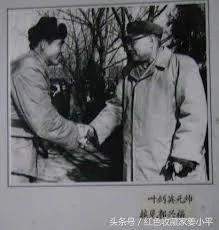 【揭秘】中共广告史上最成功 61座行宫18岁少女围绕只为毛