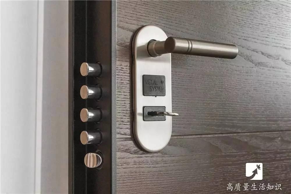一定要让孩子学这9个常识 99%可以避免被坏人拐走