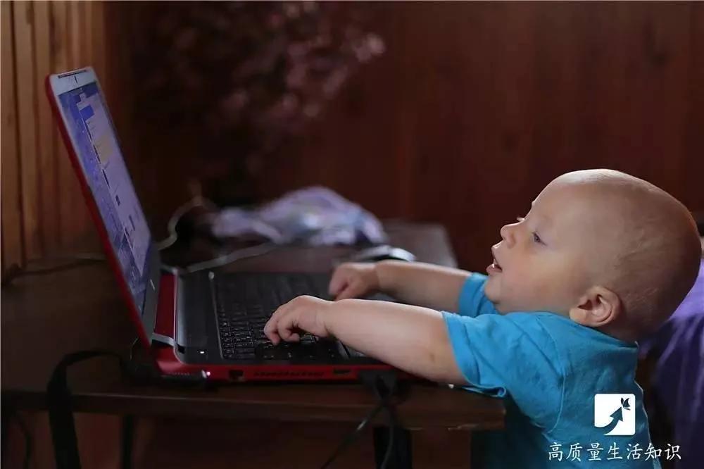 一定要让孩子学这9个常识 99%可以避免被坏人拐走