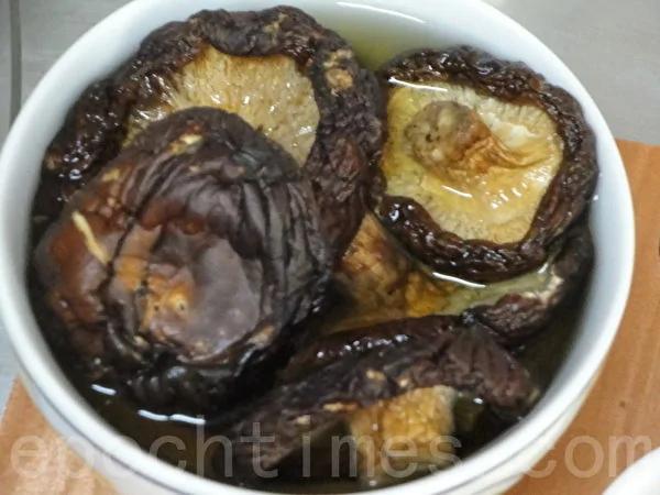 养生南瓜排骨粥