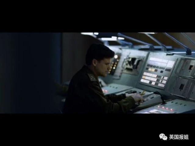 这个世界差一点就毁灭了 还好有这个俄罗斯大爷