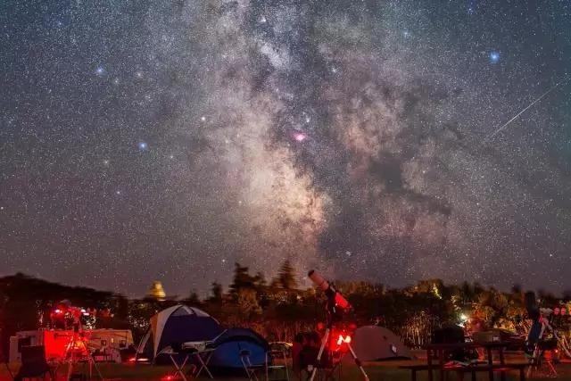 那些美到让人窒息的星空长什么样儿?
