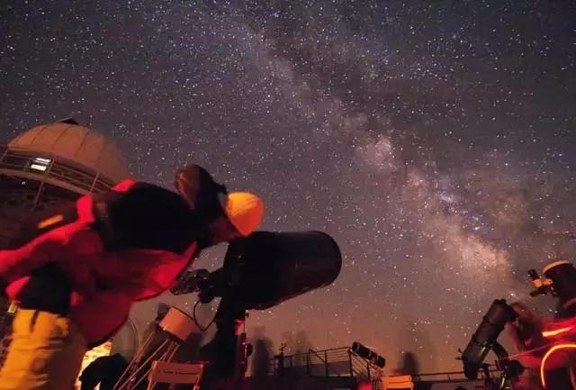 那些美到让人窒息的星空长什么样儿?