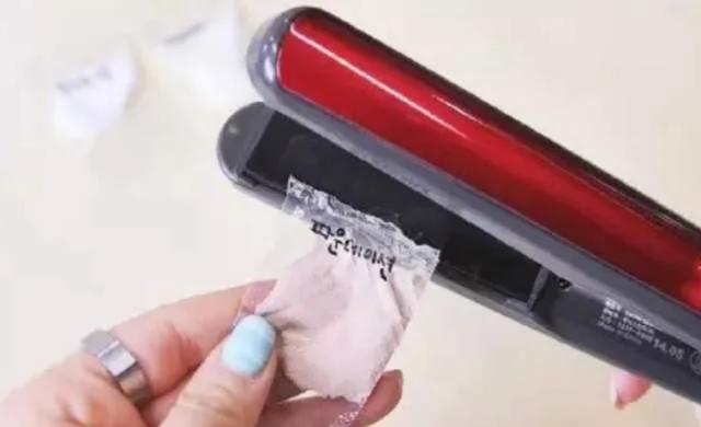 透明手套居然还能这么用?!你不会以为只能拿来染头发吧!