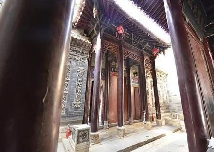 陕西“女首富”周莹娘家房子是啥样