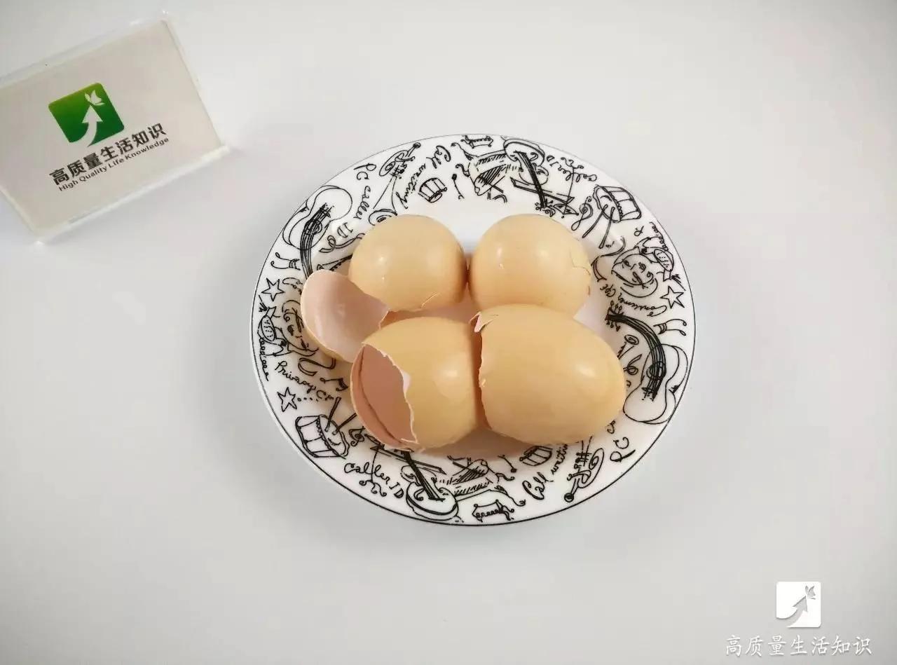 抹布再臟也別怕!放這玩意里泡一泡 不用手洗就變得乾淨潔白